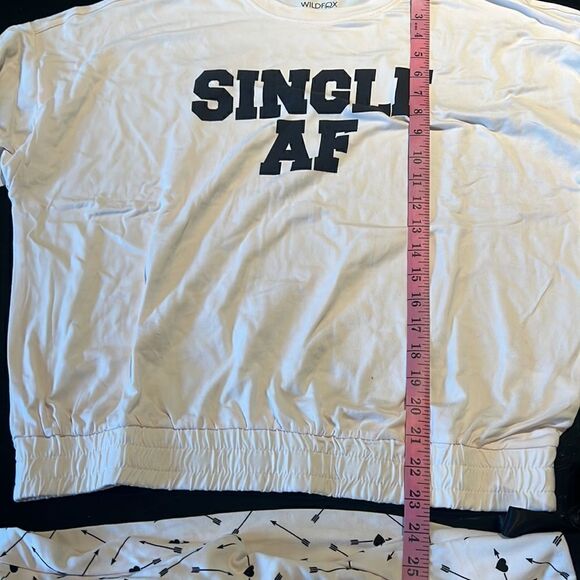 NWT Wildfox soft and comfy pajamas 2 pieces M - Picture 9 of 9